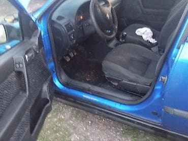 Opel Astra: 2002 г., 1.6 л, Механика, Бензин, Универсал — 9