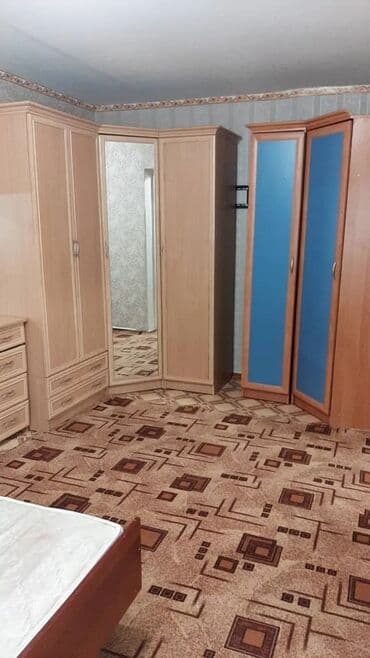 Гаражи: 1 комната, Собственник, С мебелью полностью — 1