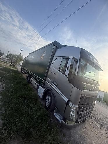 транс: Тягач, Volvo, 2017 г., Тентованный — 2