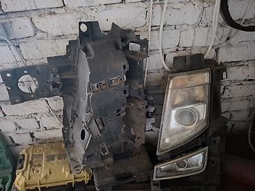 Транспорт: Фары передние в сборе для автомобиля (левая и правая) с — 1