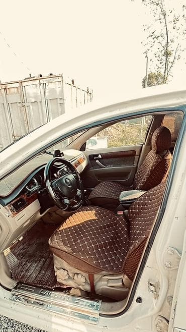 camry 5: Chevrolet Lacetti: 2004 г., 1.6 л, Ручные, Бензин, Седан — 1