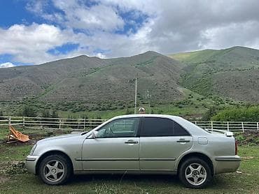 мицубиси спец стар: Toyota Progres: 2000 г., Бензин, Седан — 5