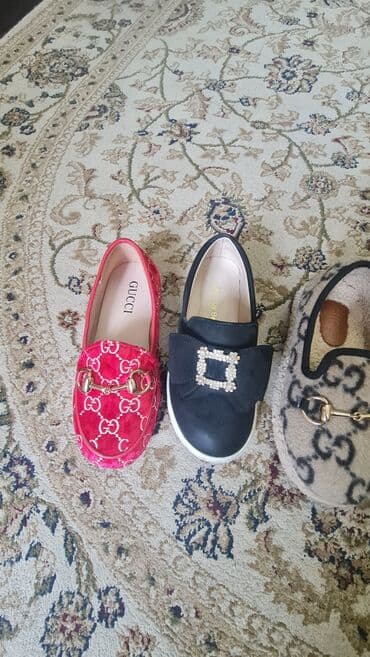 фирменный обувь: Продаю обувь для девочки. Обувь новая или в идеальном состоянии ( 1-2 — 9