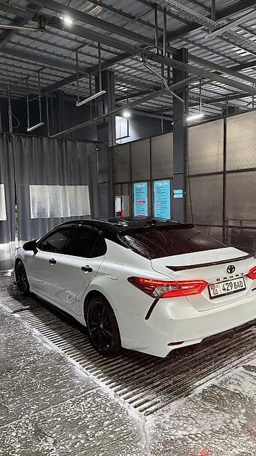 m111 2 2: Toyota Camry: 2021 г., 2.5 л, Автомат, Бензин, Седан — 3