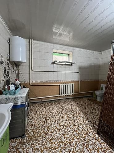 дома бишкек: Дом большой 250м2 Для бизнеса под офис Свет, вода, канализация — 5