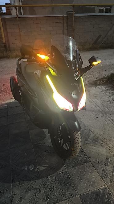 хонда мопед: Макси-скутер Honda, 350 куб. см, Бензин, Б/у — 6