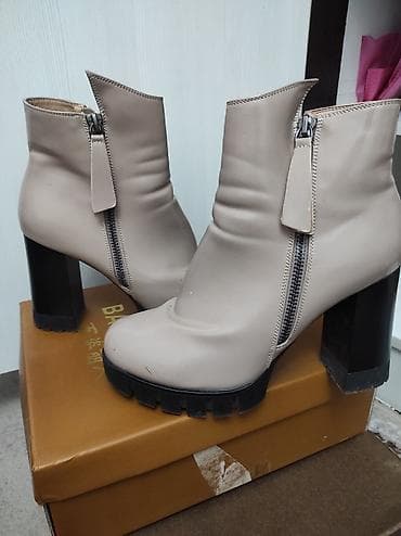 lining 38: Продаю Деми сезонные в отличном состоянии надевала пару раз размер — 2