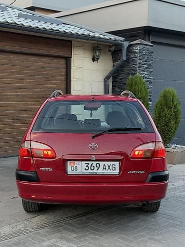 e 302: Toyota Avensis: 2001 г., 1.8 л, Автомат, Газ, Универсал — 6