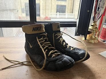 борцовки 43: Мужские кроссовки, 42.5, Nike, Б/у, цвет - Черный — 2