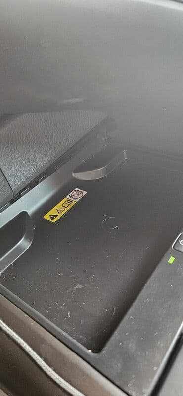 corolla spacio: Toyota Camry: 2021 г., 2.5 л, Автомат, Бензин, Седан — 10