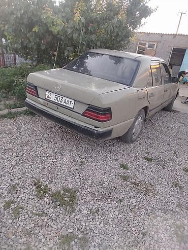 ауди а6 с4 1: Mercedes-Benz W124: 1984 г., Кол менен иштөөчү, Седан — 3