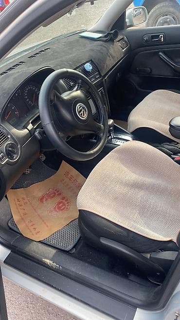 глф 2: Volkswagen Golf: 1999 г., 2 л, Автомат, Бензин, Хэтчбэк — 8