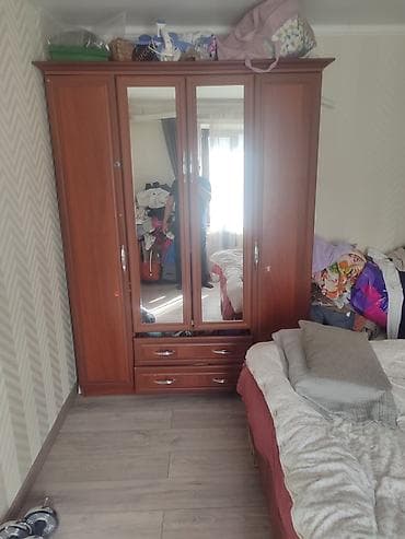 буу мебелдер: Спальный гарнитур в классическом стиле, цвет тёплый орех. Состав: - — 1