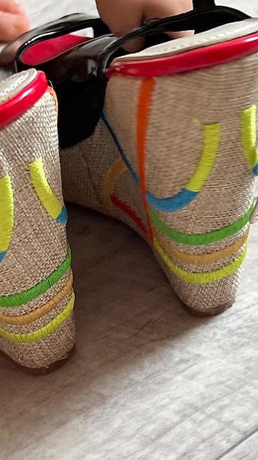 Босоножки, сандалии, шлепанцы: НОВЫЕ БОСОНОЖКИ, не носили ни разу — 3