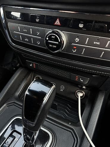 дайво матис: Ssangyong Rexton Sports: 2018 г., 2.2 л, Автомат, Дизель, Пикап — 8