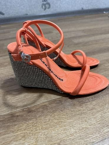 alexander: Босоножки, 37, 38, Alexander McQueen, Новый, цвет - Оранжевый, Самовывоз, Платная доставка — 1