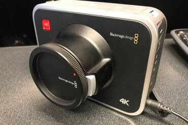 студийный свет: Blackmagic 4k Почему этого кинокамеру считает лучшим Читайте — 3