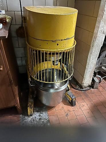 Для кафе, ресторанов: Тестомес Планетарный, 25 кг, Россия, Б/у — 1