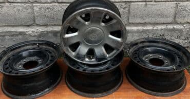 Железные Диски R 16 Toyota, Комплект, отверстий - 6, Б/у at lalafo.kg Железные Диски R 16 Toyota, Комплект, отверстий - 6, Б/у