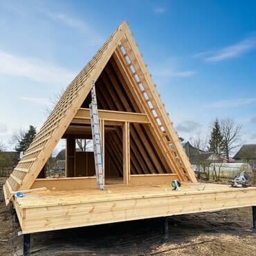 Каркасно-панельные дома в стиле A‑Frame (А‑образная форма) -