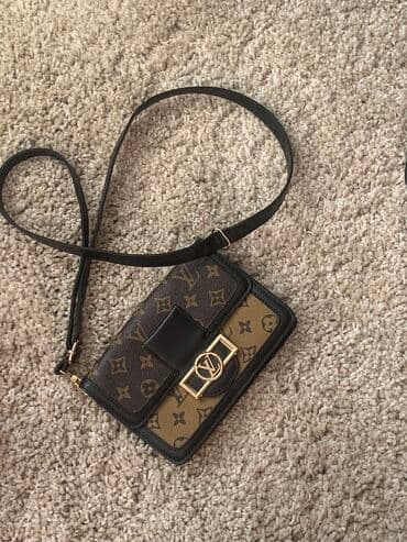 срочно продаю в связи с переездом: Сумка — 1