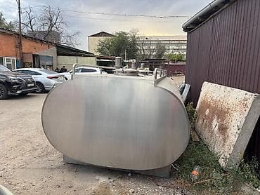 танк 180: Продаю цистерну для молока, воды из нержавеющей стали. Объём 6000 — 4