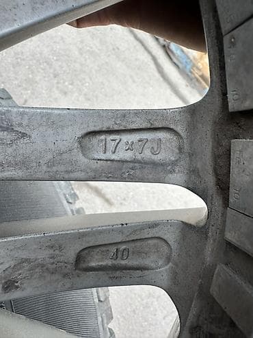 Диски: Литые Диски R 17 Lexus, Комплект, отверстий - 5 — 4