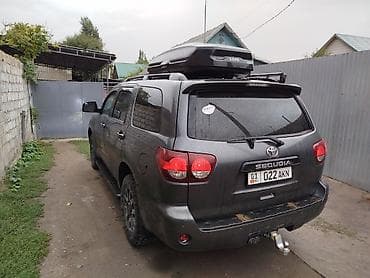 prius 2012: Toyota Sequoia: 2019 г., Внедорожник — 5