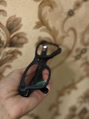 микрофон для конференц зала: Умные очки Ray-Ban Stories Wayfarer (черная оправа) с футляром — 3