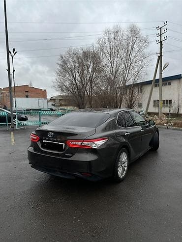 rx 400: Toyota Camry: 2018 г., Автомат, Гибрид, Седан — 4