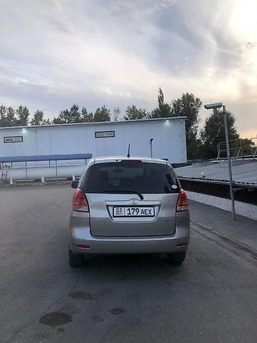 suzuki 200: Toyota Corolla Spacio: 2003 г., 1.5 л, Автомат, Бензин, Минивэн — 2