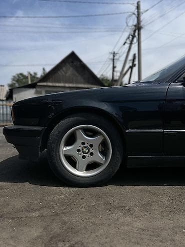 BMW 5 series: 1991 г., 2.5 л, Механика, Седан — 4