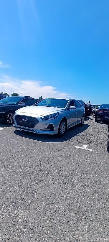 mitsubishi eclipse: Hyundai Sonata: 2019 г., 2 л, Автомат, Газ, Седан — 3