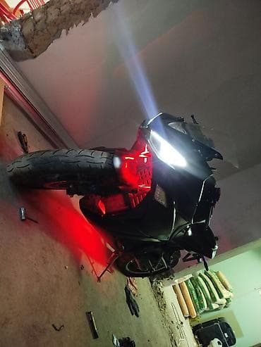 Мотоциклы: Спортивный электромотоцикл в черном матовом окрасе. Особенности: - — 1