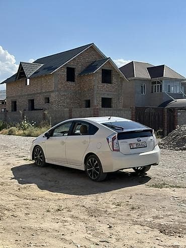 тойота приус с: Toyota Prius: 2015 г., 1.8 л, Вариатор, Гибрид, Хэтчбэк — 1
