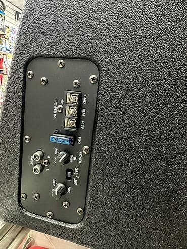 harman kardon: Активный автомобильный сабвуфер KLANG в компактном корпусе — 2