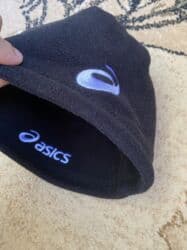 Атайын кийим: Флисовая шапка ASICS 🔥 Почти новая, носилась пару раз — состояние — 2