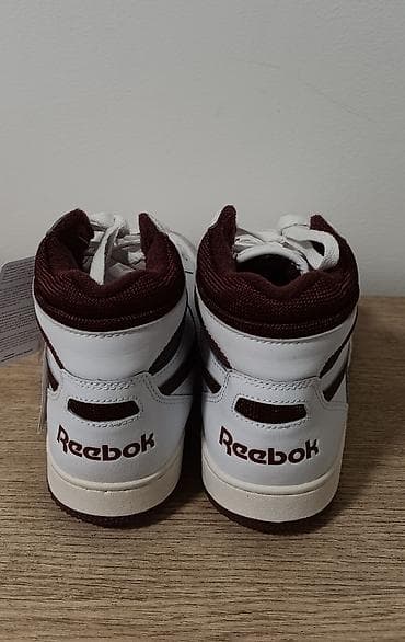 Эркектер кийими: Эркектердин кроссовкасы, 40, Reebok, Жаңы, түсү - Ак, Өзү алып кетүү — 4