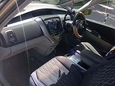 трицикл с кабиной бишкек: Toyota Raum: 2002 г., 1.8 л, Автомат, Бензин, Минивэн — 3
