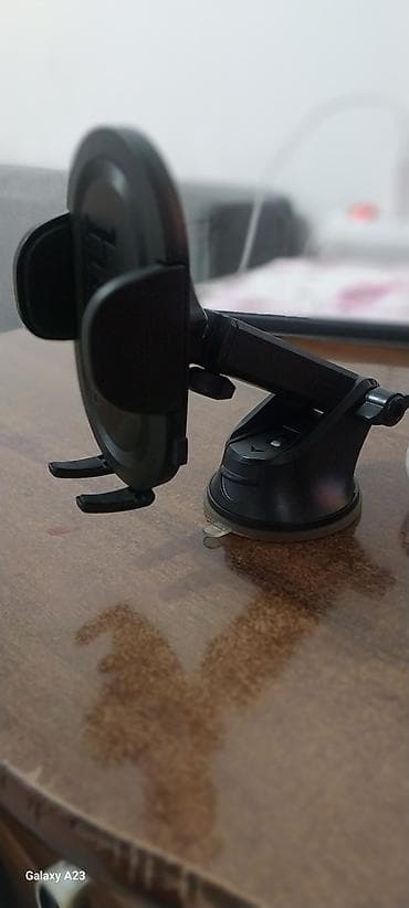 Держатель для смартфона HOCO на присоске - Универсальный at lalafo.kg Держатель для смартфона HOCO на присоске - Универсальный