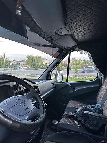 Транспорт: Mercedes-Benz Спринтер: 1999 г., 2.9 л, Механика, Дизель, Бус — 5