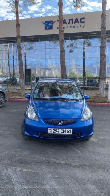 арзан авто машина: Honda Jazz: 2005 г., 1.3 л, Механика, Бензин, Хетчбек — 1