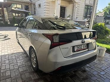motor cycle: Toyota Prius: 2020 г., 1.8 л, Автомат, Гибрид, Хэтчбэк — 3