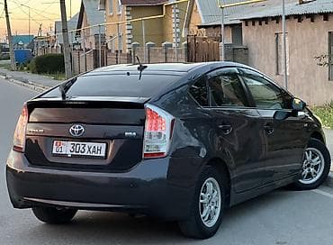 prius бампер: Toyota Prius: 2010 г., 1.8 л, Автомат, Гибрид, Хэтчбэк — 4