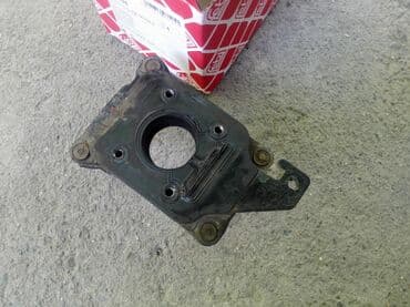 гитара голф 3: Фланец моновпрыска Golf 3 (одевается на коллектор, сверху крепился сам — 6