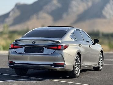 Транспорт: Lexus ES: 2021 г., 2.5 л, Гибрид, Седан — 7