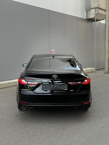 platz vitz: Toyota Camry: 2024 г., 2.5 л, Автомат, Гибрид, Седан — 7