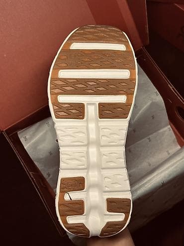 дутые кроссовки: 🔥ON Running — лёгкость, стиль и комфорт в одном.QN Оригинал. Дышащая — 5