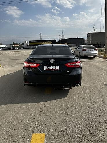 крыло калдина: Toyota Camry: 2019 г., 2.5 л, Автомат, Бензин, Седан — 4