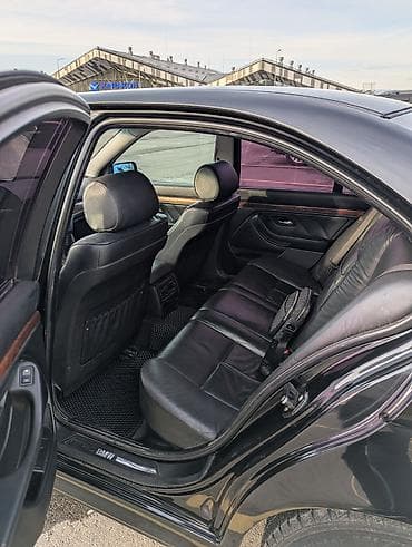 spark 2018: BMW 5 series: 2003 г., 2.5 л, Механика, Бензин, Седан — 9